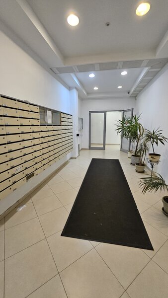 Ferdinand, proprietar, 2 cam. metrou, centrala term AC mobilat utilat liber